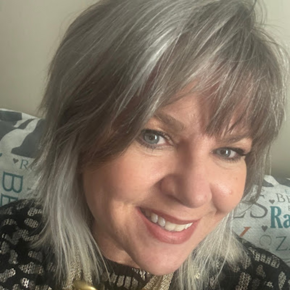 Meet your Posher, Ellen